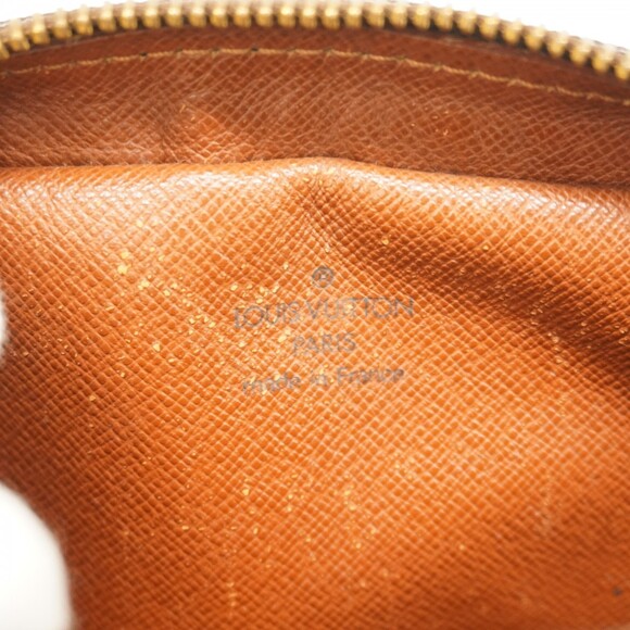 LOUIS VUITTON Brown Monogram Shoulder Bag - Picture 5 of 15